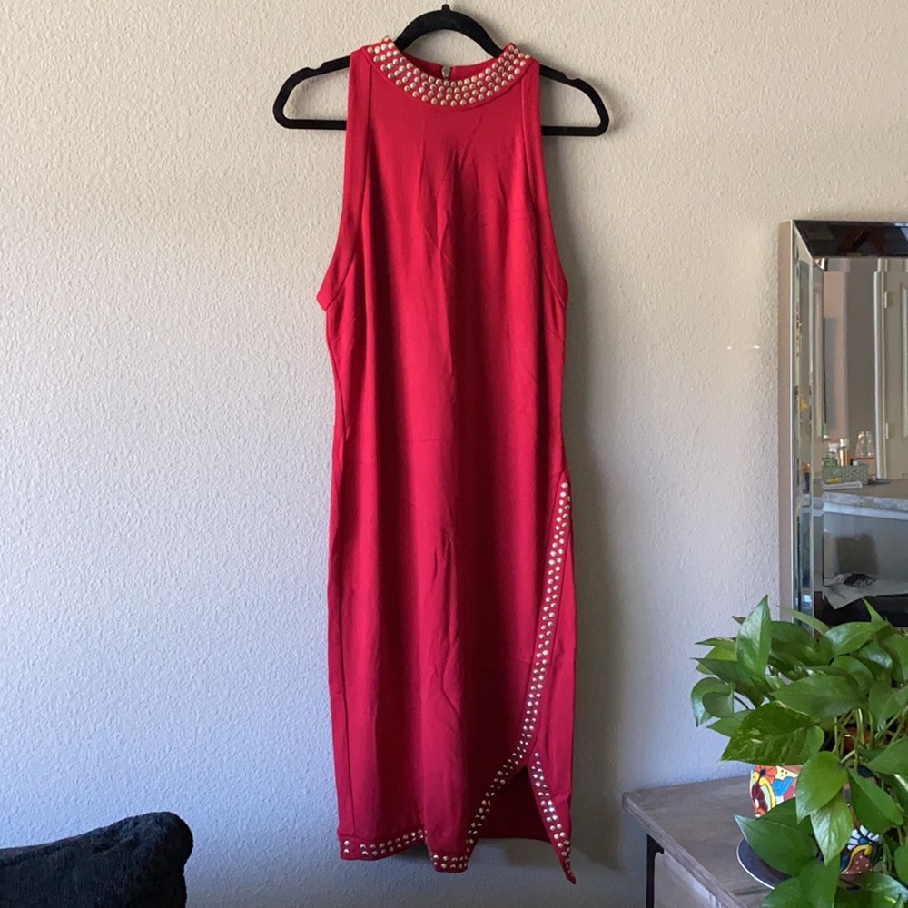 Carmen Marc Valvo dress